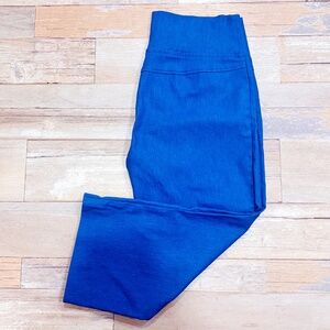 ANONYME SANS TOI Blue capri pants